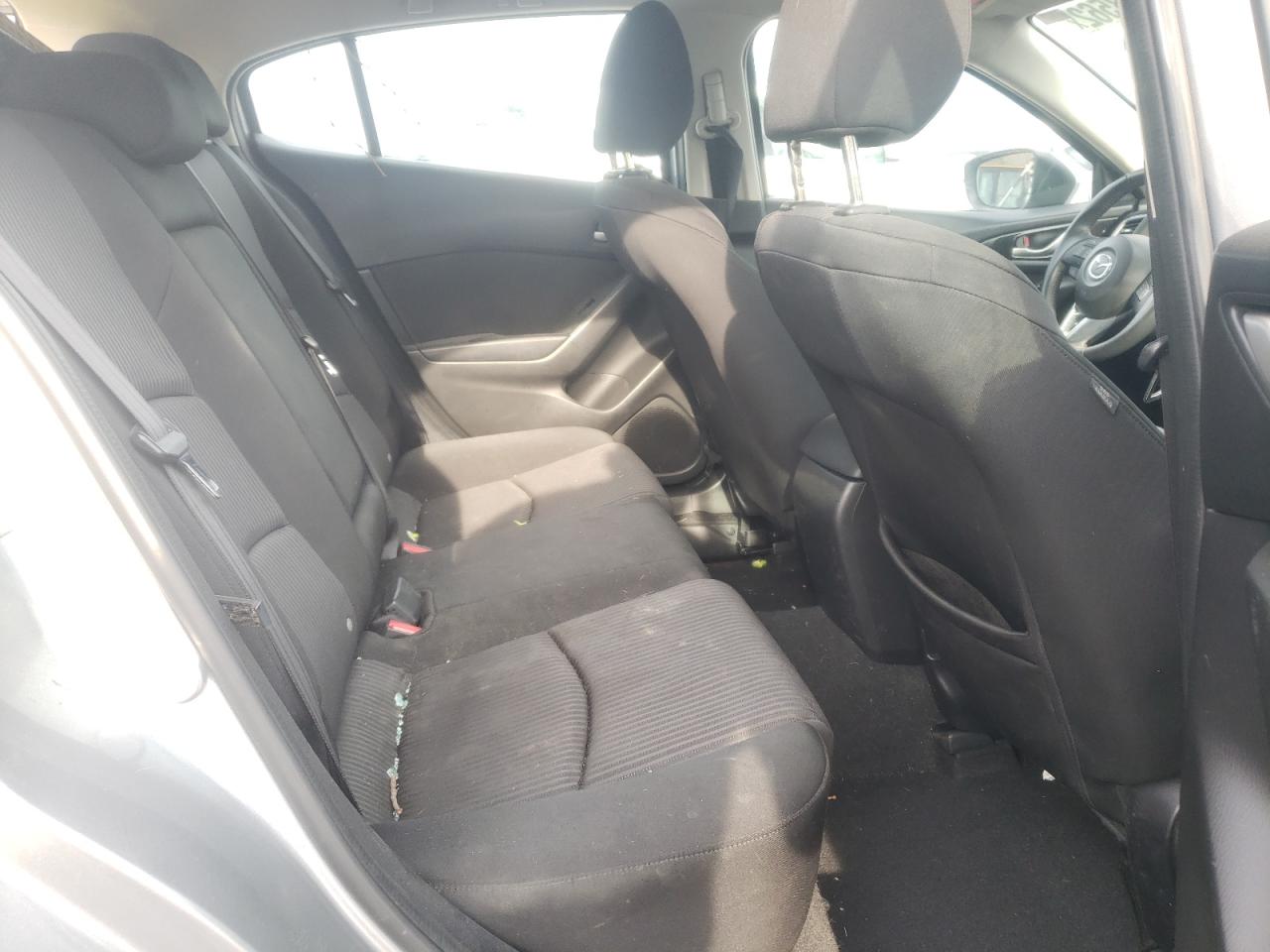 Photo 6 from auction – 2014 MAZDA 3 TOURING with VIN JM1BM1L74E1204149