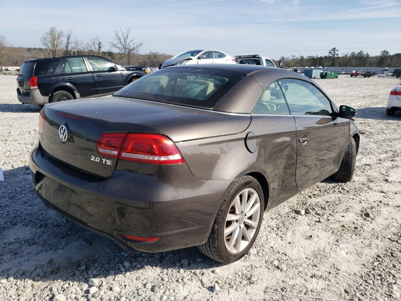 Photo 4 from auction – 2013 VOLKSWAGEN EOS KOMFOR with VIN WVWBW8AHXDV004012