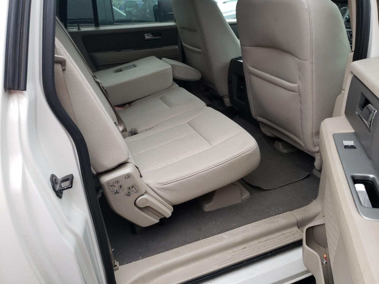 Photo 6 from auction – 2008 FORD EXPEDITION with VIN 1FMFK15558LA51983
