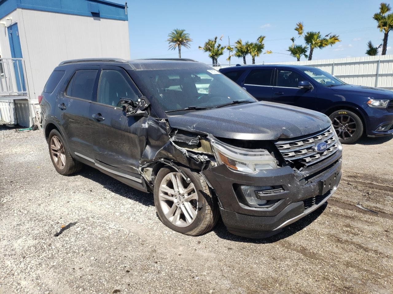 FORD EXPLORER X 2016 with VIN 1FM5K8D82GGC97123 - Photo from auction