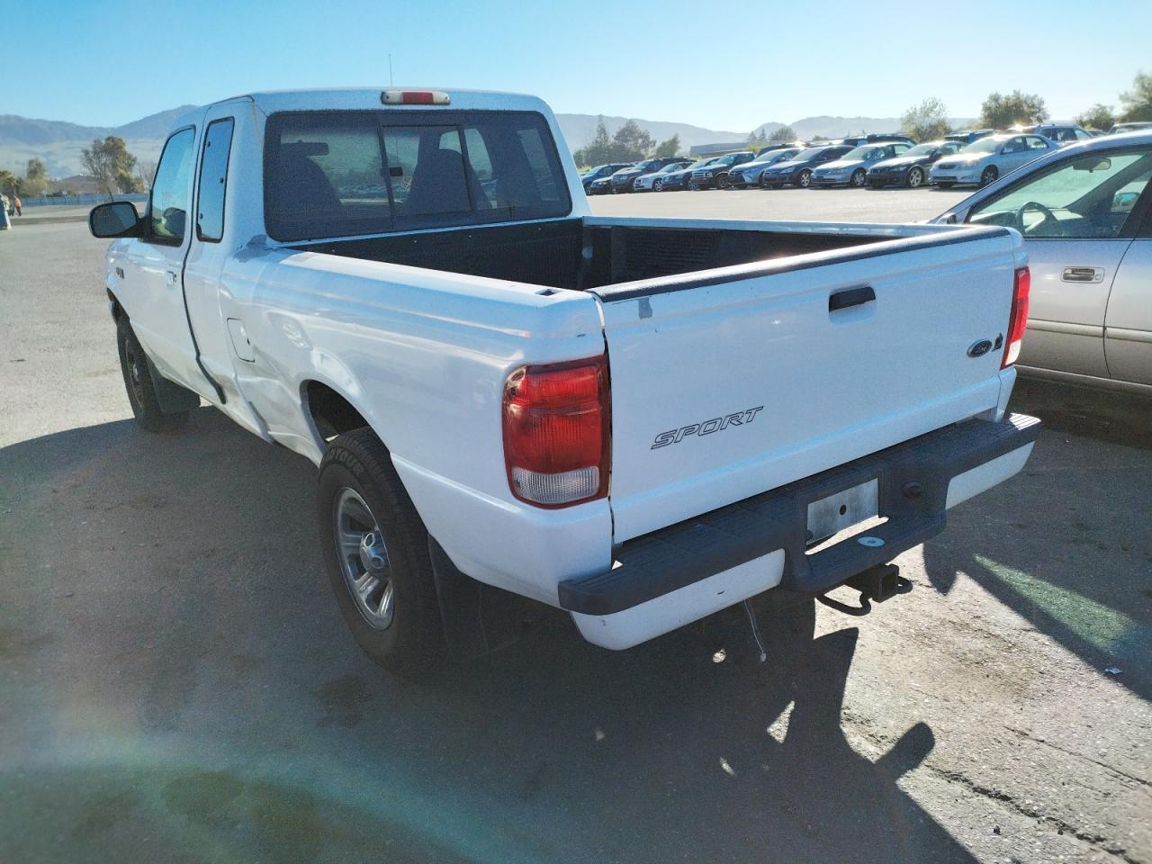 Photo 3 from auction – 2000 FORD RANGER SUP with VIN 1FTYR14V4YPB00173
