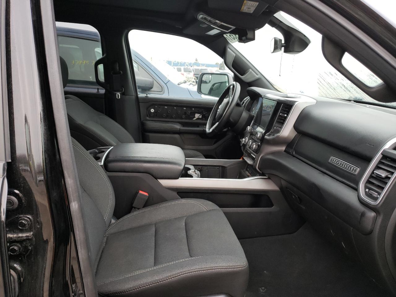 Photo 5 from auction – 2019 RAM 1500 BIG H with VIN 1C6SRFFT3KN783136