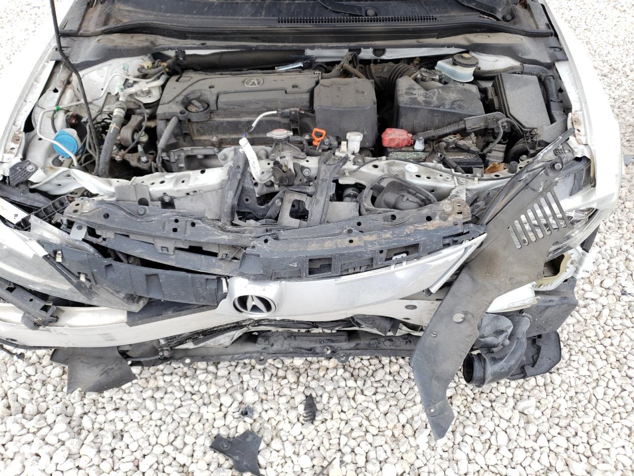 Photo 7 from auction – 2016 ACURA ILX BASE W with VIN 19UDE2F35GA020945