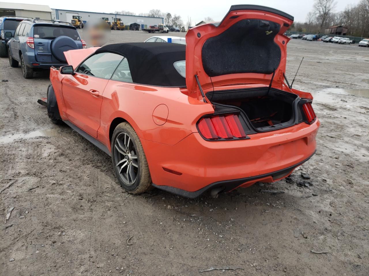 Photo 3 from auction – 2016 FORD MUSTANG with VIN 1FATP8UH1G5226607