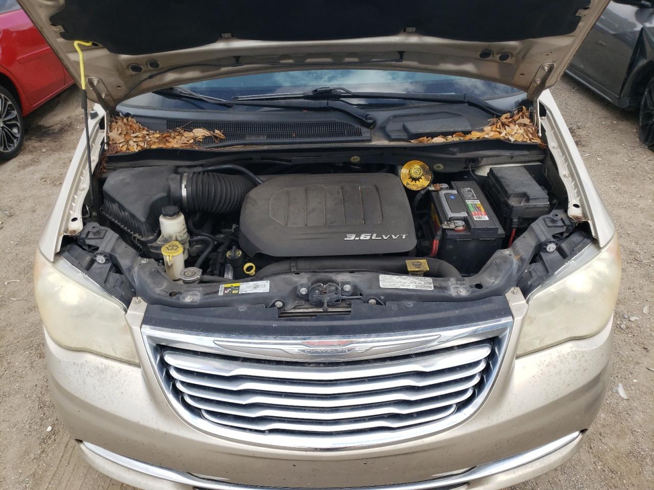 Photo 7 from auction – 2013 CHRYSLER TOWN & COU with VIN 2C4RC1BG6DR776207