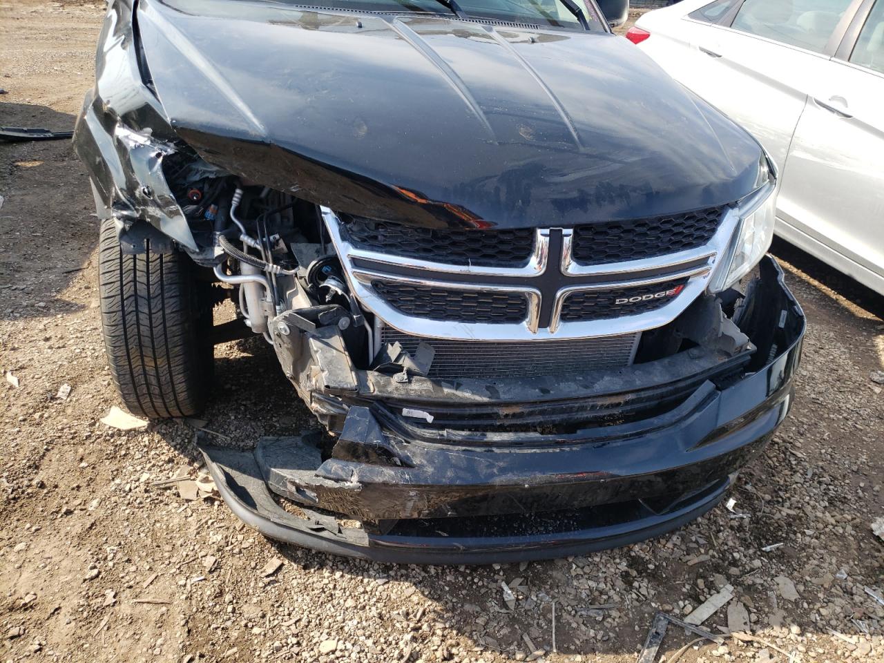 Photo 9 from auction – 2018 DODGE JOURNEY SE with VIN 3C4PDCABXJT241265