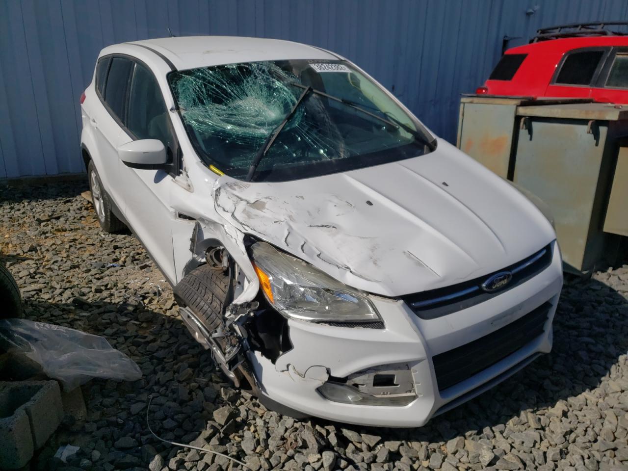 FORD ESCAPE SE 2014 with VIN 1FMCU0GX2EUB33505 - Photo from auction
