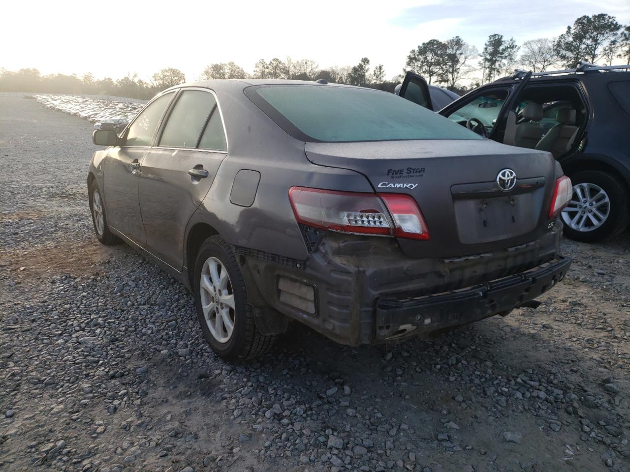 Photo 3 from auction – 2011 TOYOTA CAMRY BASE with VIN 4T4BF3EK5BR197196