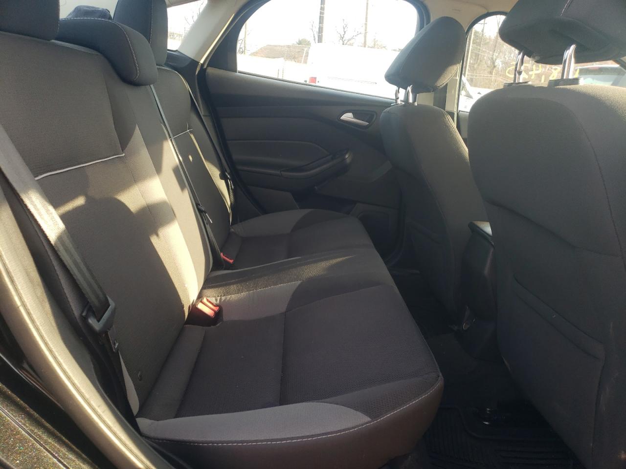 Photo 6 from auction – 2013 FORD FOCUS SE with VIN 1FADP3F27DL249557