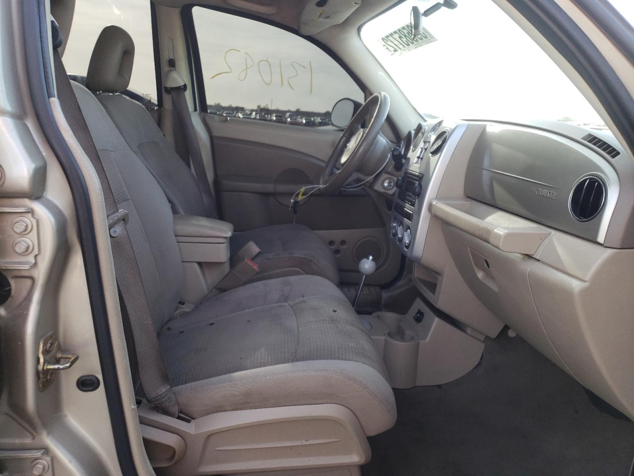 Photo 5 from auction – 2006 CHRYSLER PT CRUISER with VIN 3A8FY68B36T317125