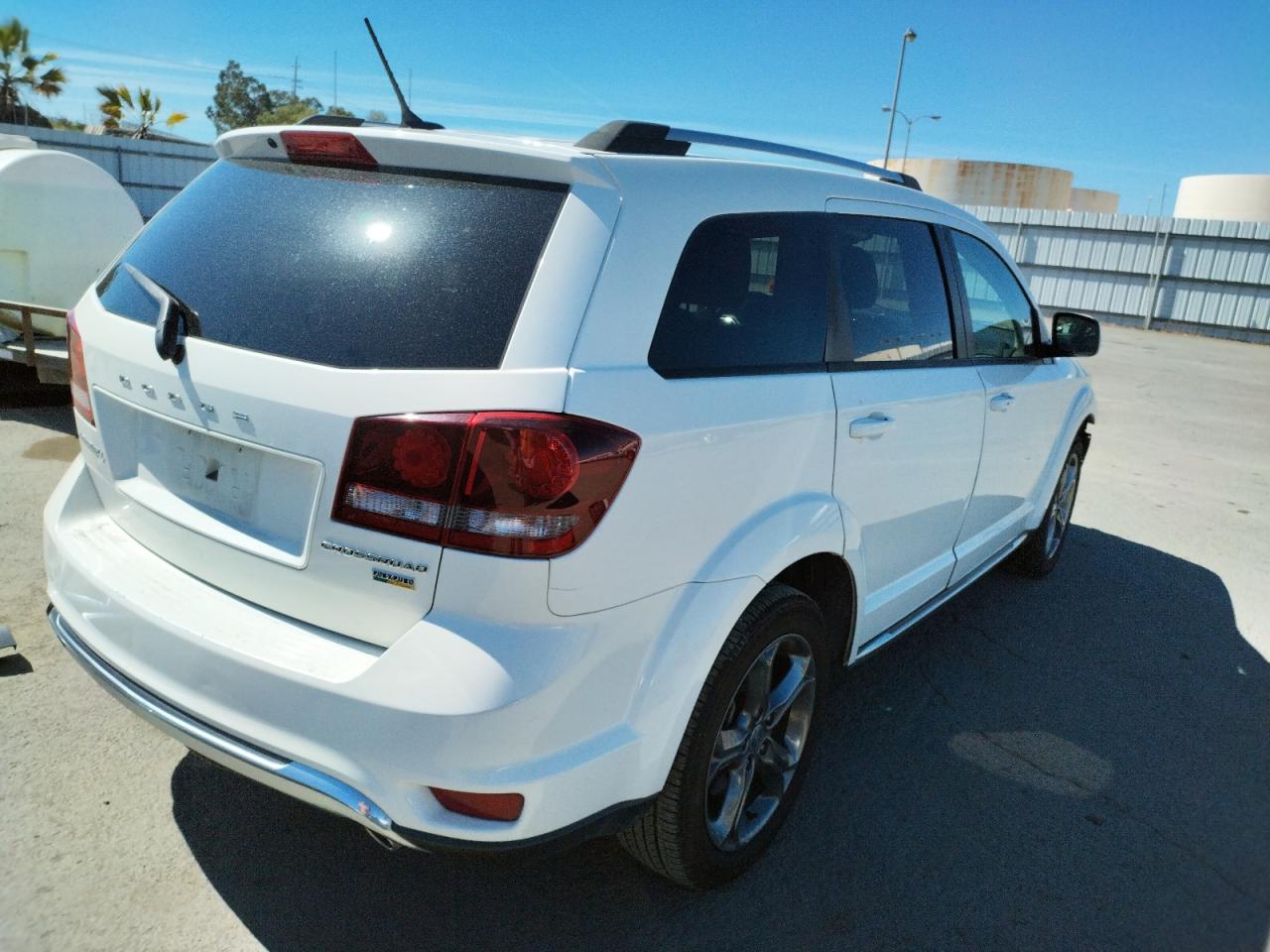Photo 4 from auction – 2017 DODGE JOURNEY CR with VIN 3C4PDCGG1HT576444