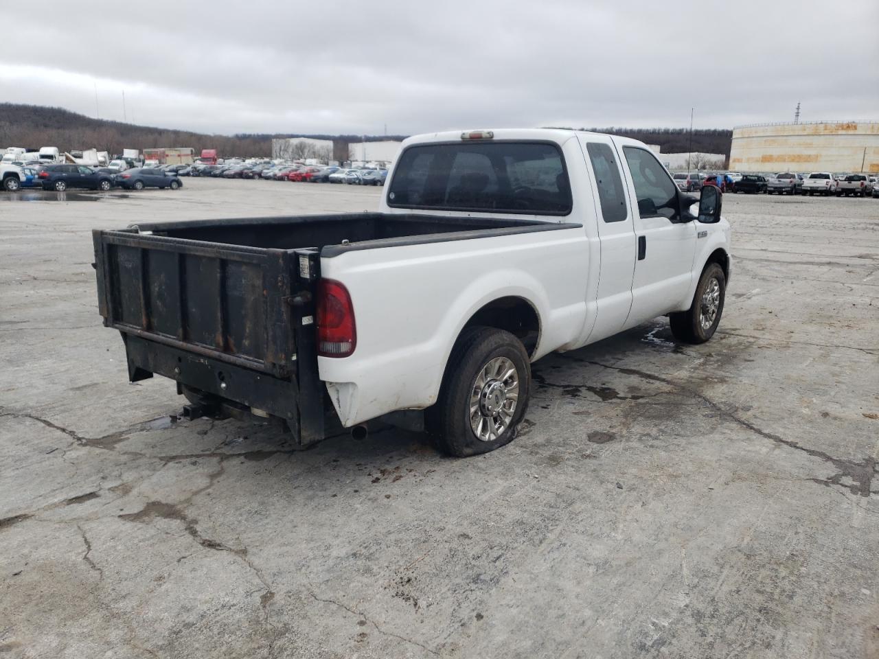 Photo 4 from auction – 2007 FORD F250 SUPER with VIN 1FTNX20507EB14733