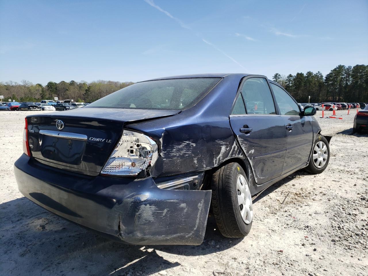 Photo 4 from auction – 2002 TOYOTA CAMRY LE with VIN 4T1BE32K92U590913