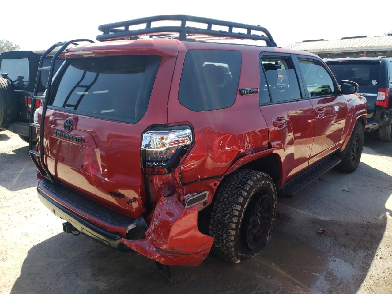 Photo 4 from auction – 2016 TOYOTA 4RUNNER SR with VIN JTEBU5JR7G5337331