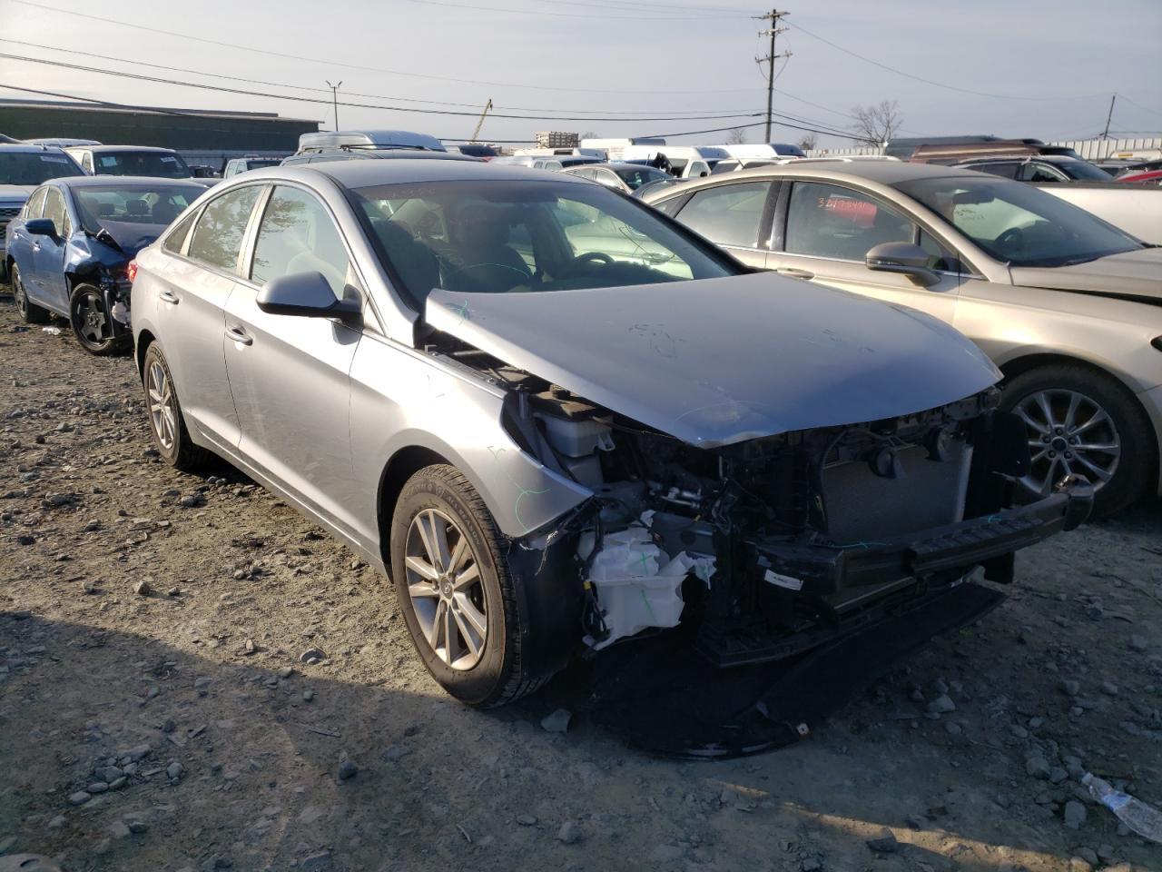 HYUNDAI SONATA SE 2017 with VIN 5NPE24AF4HH514801 - Photo from auction