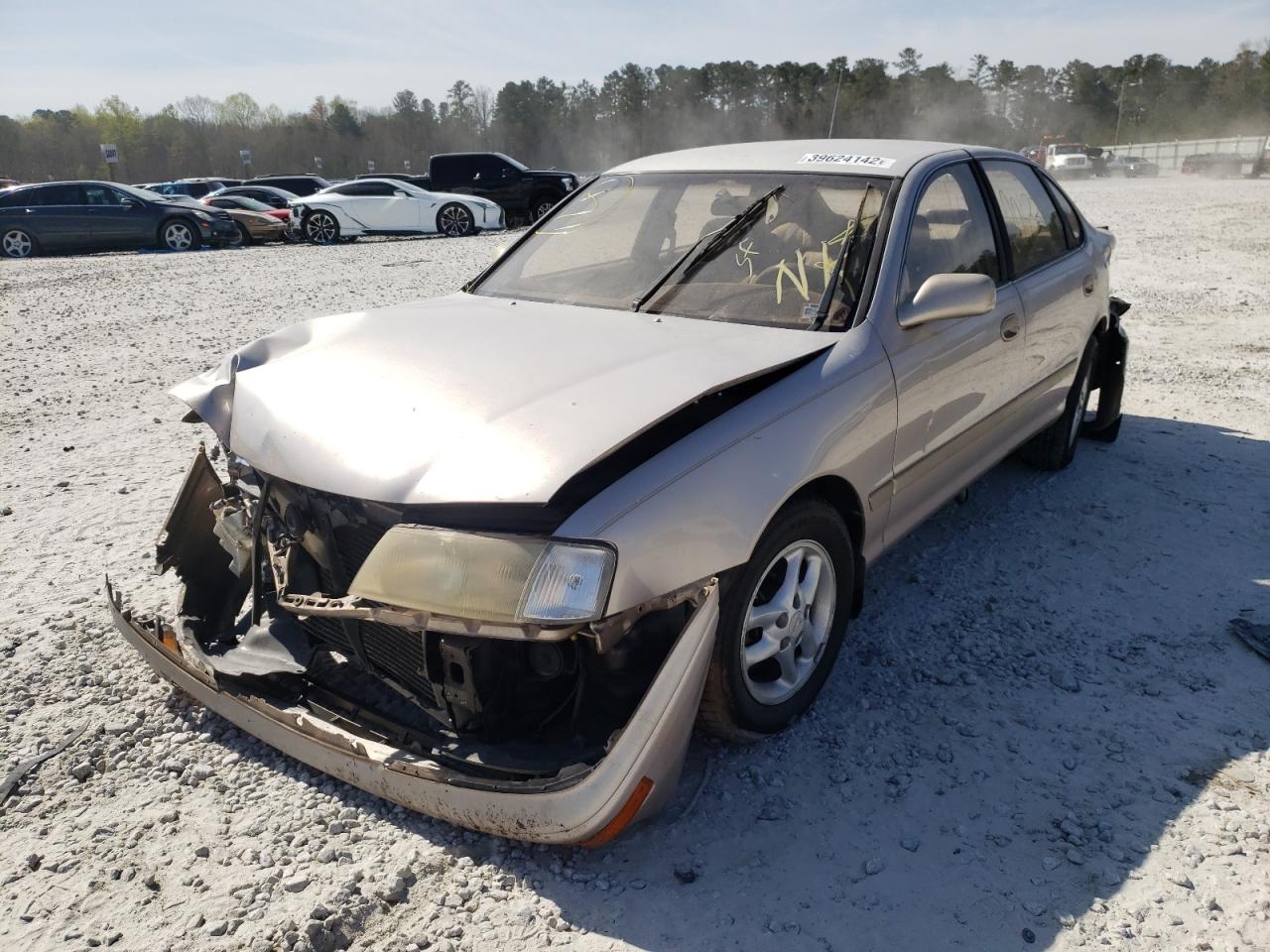 Photo 2 from auction – 1995 TOYOTA AVALON XL with VIN 4T1GB10E5SU024375