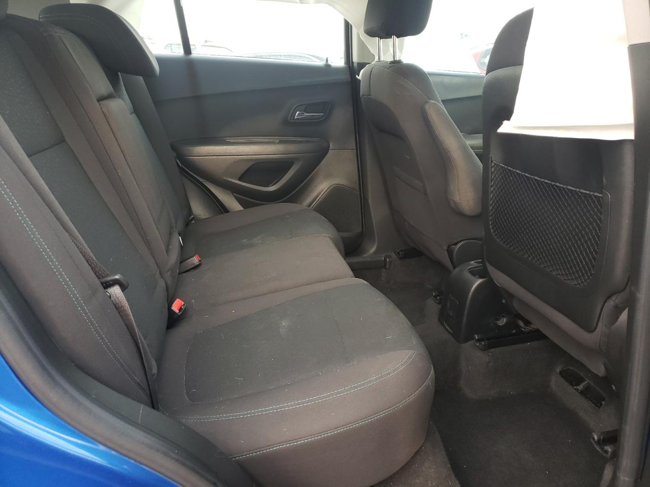 Photo 6 from auction – 2016 CHEVROLET TRAX LS with VIN KL7CJKSB3GB761220