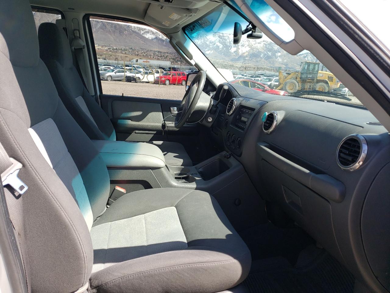 Photo 5 from auction – 2003 FORD EXPEDITION with VIN 1FMFU16L13LB01052