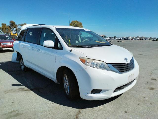 Photo 1 from auction – 2013 TOYOTA SIENNA LE with VIN 5TDKK3DC6DS376679