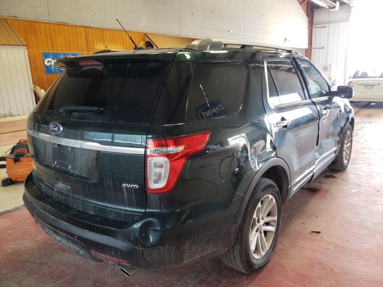 Photo 4 from auction – 2013 FORD EXPLORER X with VIN 1FM5K8D85DGB98193