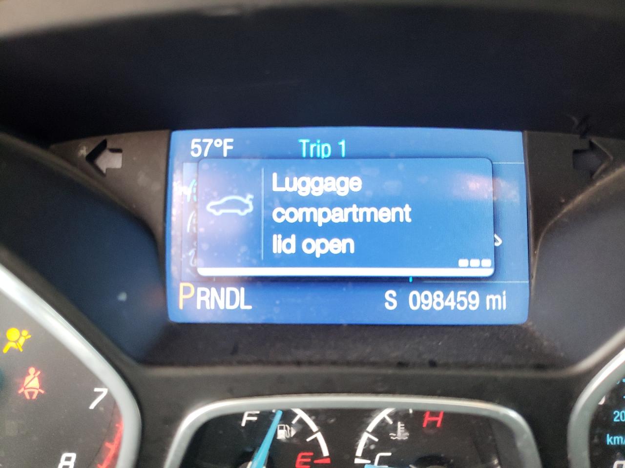 Photo 8 from auction – 2014 FORD FOCUS SE with VIN 1FADP3F20EL460410