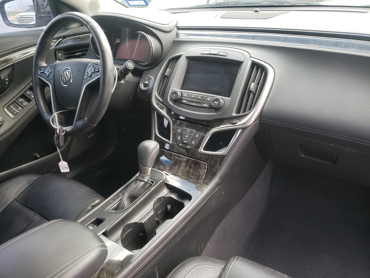 Photo 9 from auction – 2014 BUICK LACROSSE T with VIN 1G4GF5G33EF247703