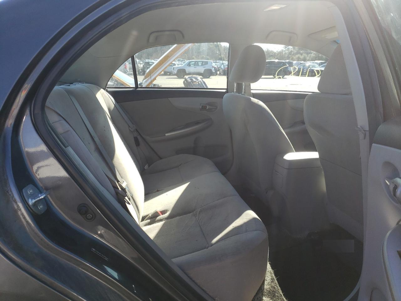 Photo 6 from auction – 2011 TOYOTA COROLLA BA with VIN JTDBU4EE9BJ090660