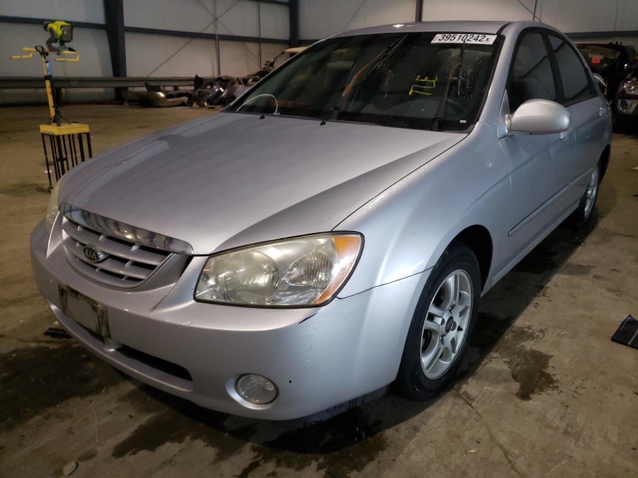 Photo 2 from auction – 2005 KIA SPECTRA LX with VIN KNAFE121355187118