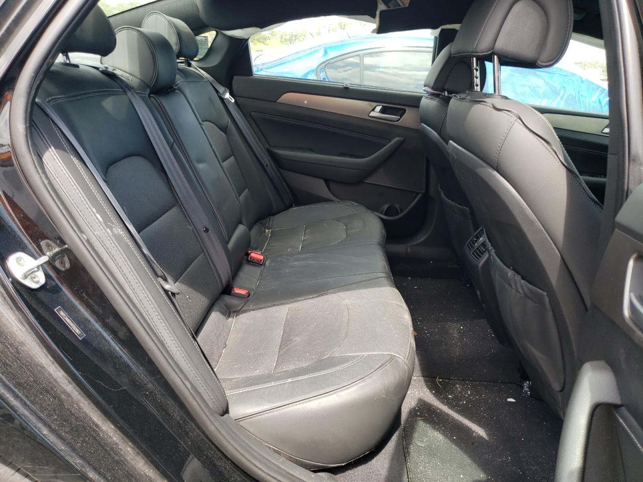 Photo 6 from auction – 2017 HYUNDAI SONATA SPO with VIN 5NPE34AB1HH552867