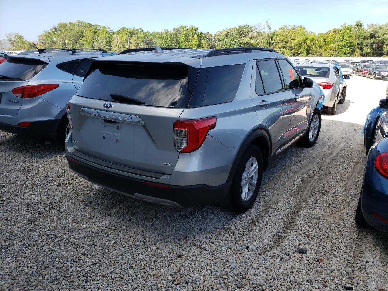 Photo 4 from auction – 2020 FORD EXPLORER X with VIN 1FMSK7DH7LGB47693