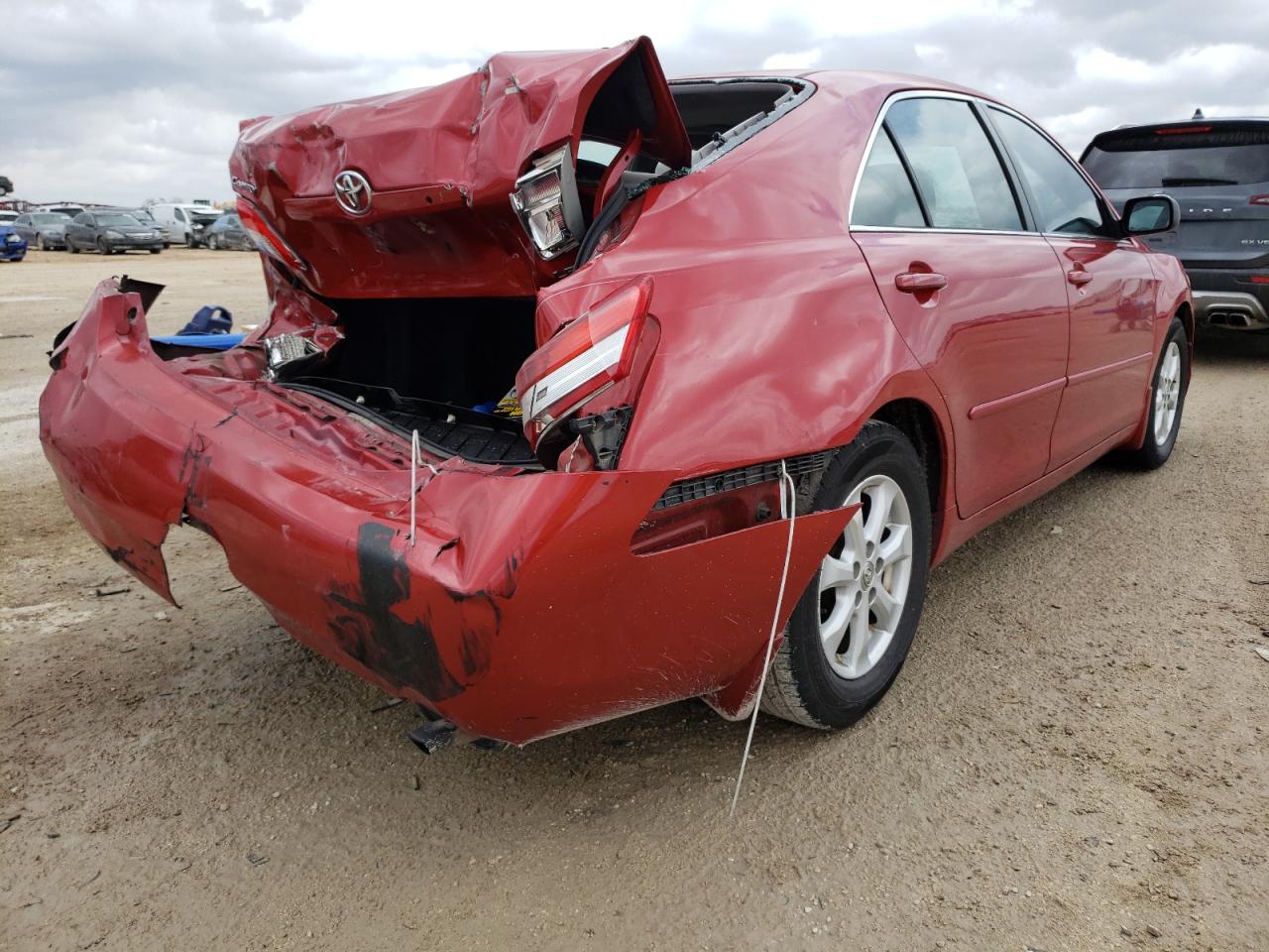 Photo 9 from auction – 2011 TOYOTA CAMRY BASE with VIN 4T1BF3EK1BU646030