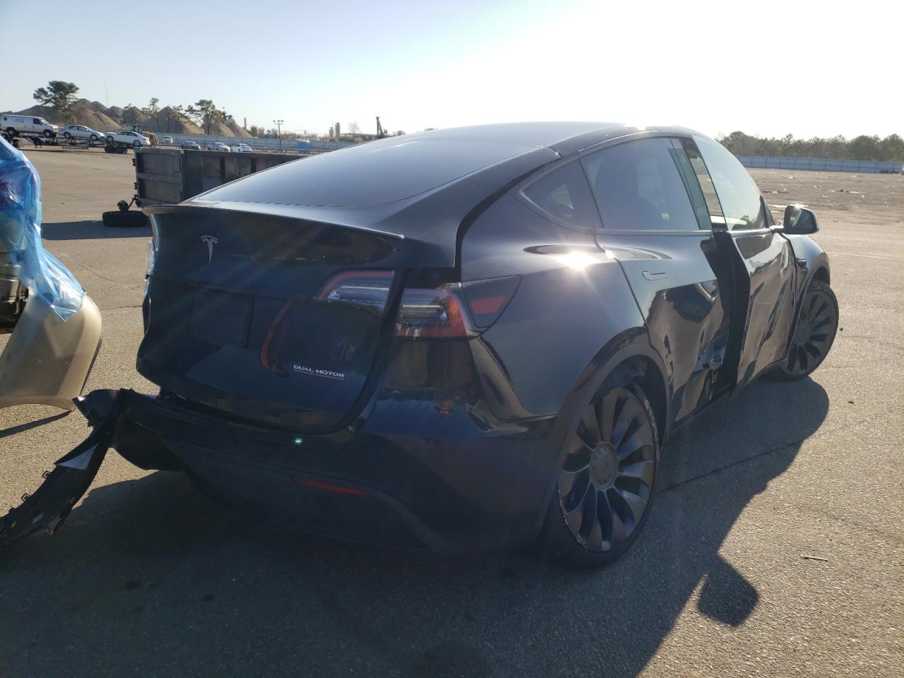 Photo 4 from auction – 2021 TESLA MODEL Y with VIN 5YJYGDEF6MF256248