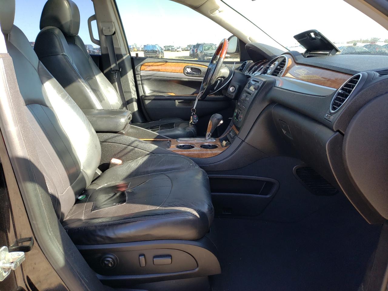 Photo 5 from auction – 2008 BUICK ENCLAVE CX with VIN 5GAEV23748J126512
