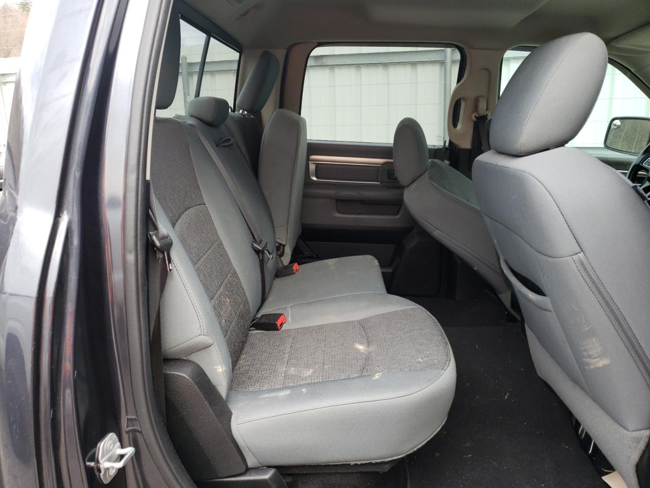 Photo 6 from auction – 2015 RAM 1500 SLT with VIN 1C6RR7LT5FS525023