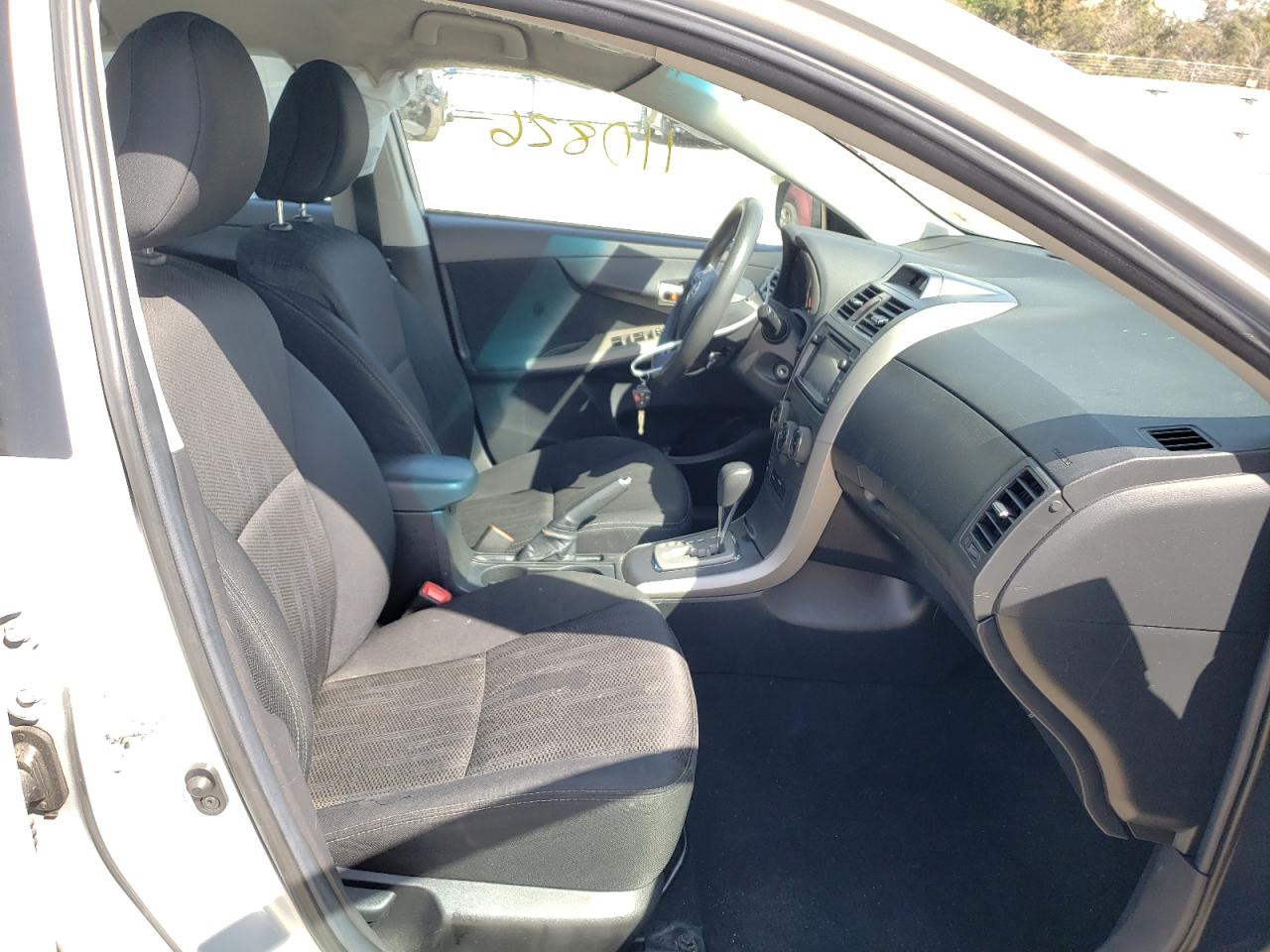 Photo 5 from auction – 2013 TOYOTA COROLLA BA with VIN 2T1BU4EE7DC121130
