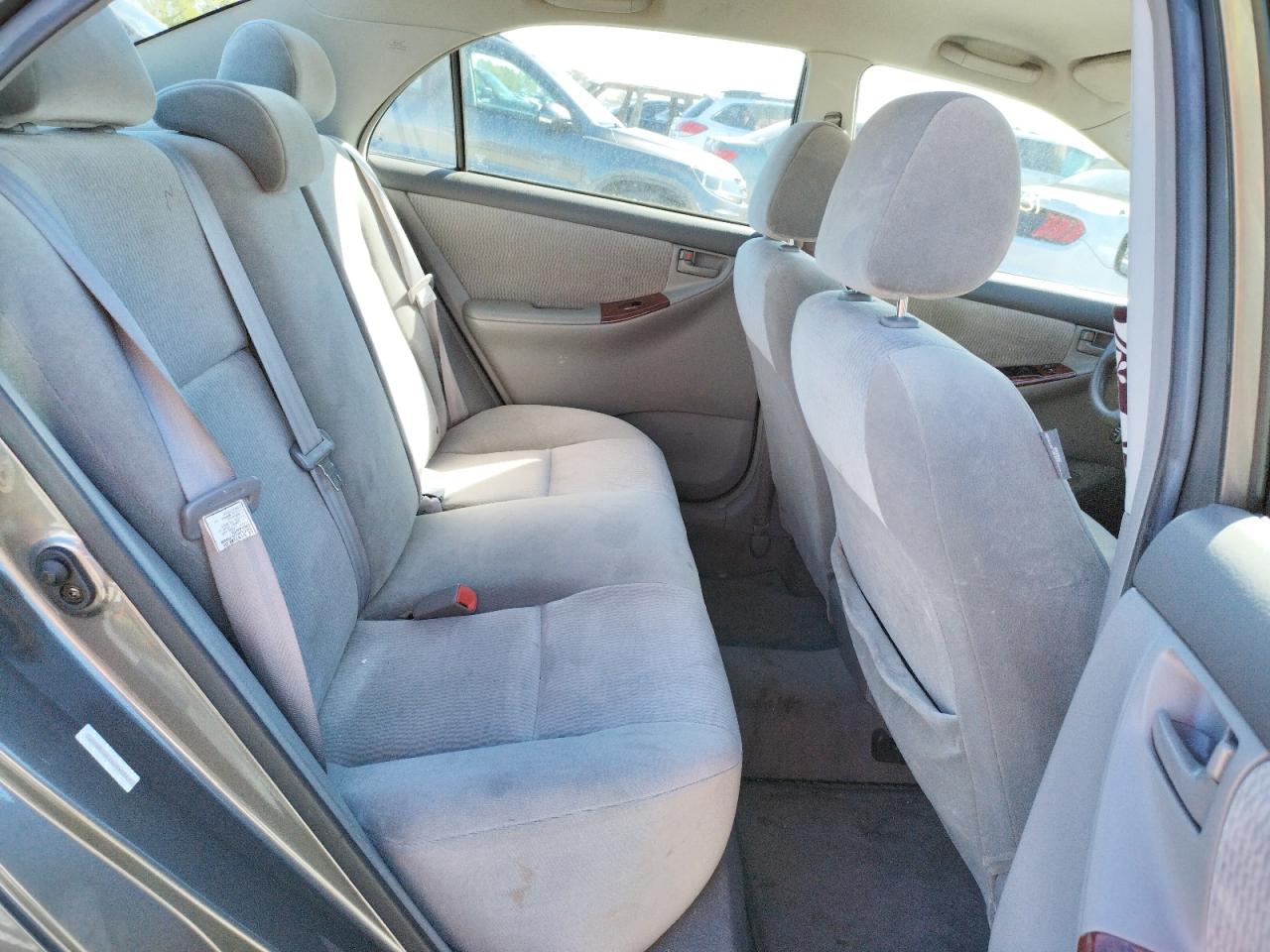 Photo 6 from auction – 2006 TOYOTA COROLLA CE with VIN 1NXBR30E16Z592565