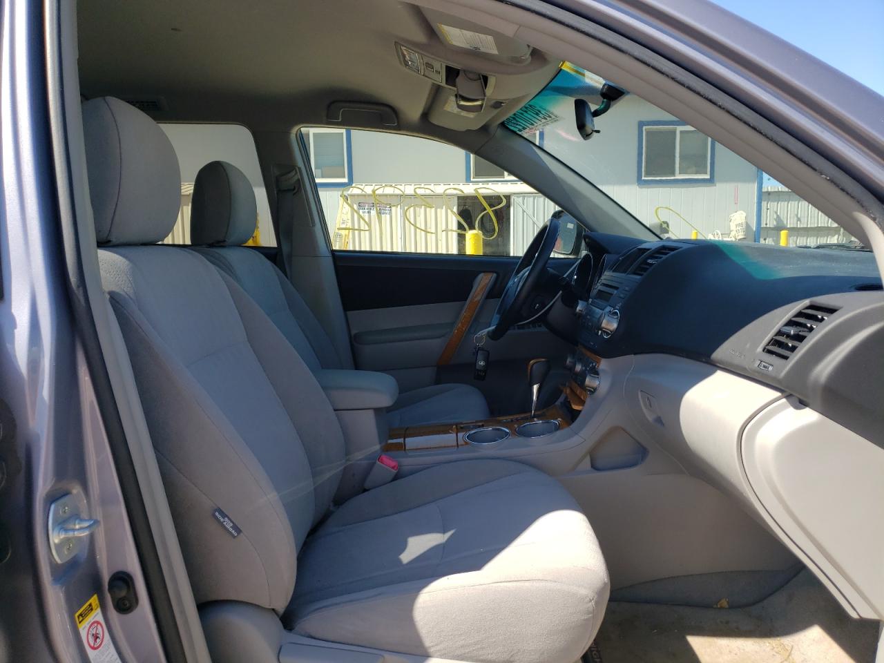 Foto 5 de la subasta – 2010 TOYOTA HIGHLANDER con VIN JTEBW3EHXA2039610