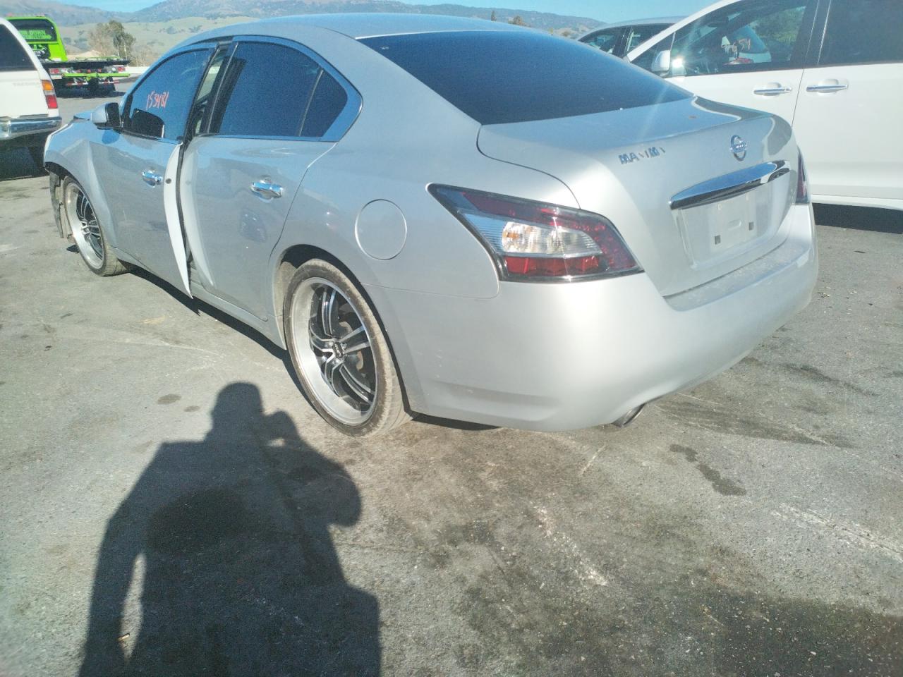Photo 3 from auction – 2014 NISSAN MAXIMA S with VIN 1N4AA5APXEC494356