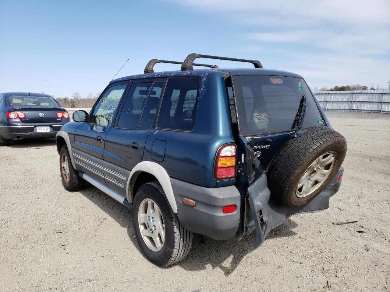Photo 3 from auction – 1999 TOYOTA RAV4 with VIN JT3HP10V2X7148415