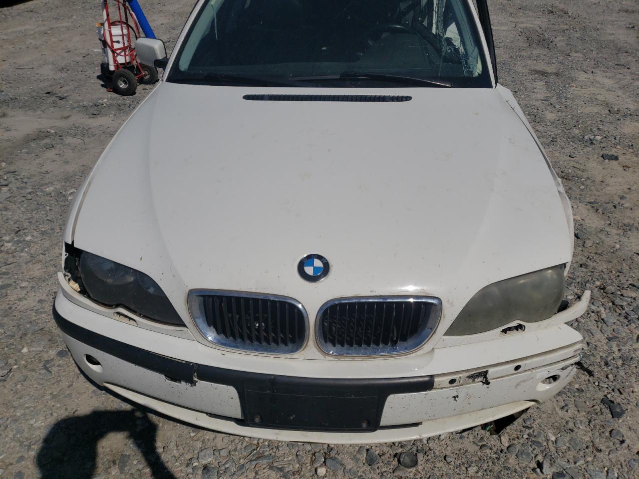 Photo 7 from auction – 2004 BMW 325 XI with VIN WBAEU33404PR08064