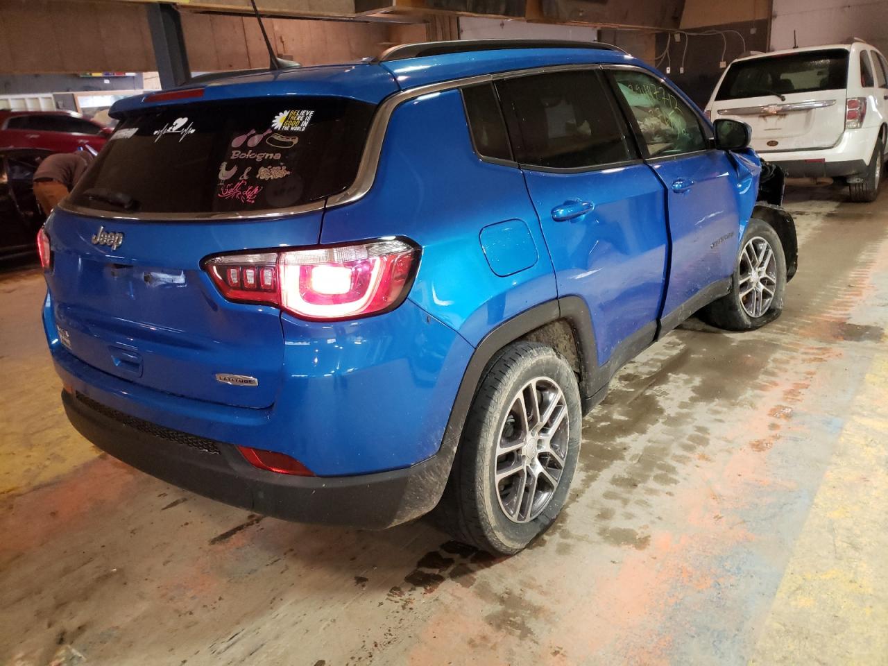 Photo 4 from auction – 2018 JEEP COMPASS LA with VIN 3C4NJDBB5JT177656