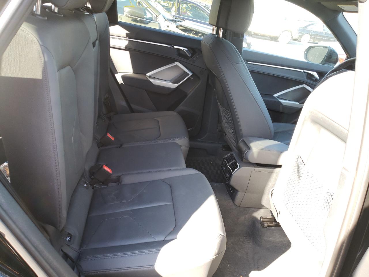 Photo 6 from auction – 2021 AUDI Q3 PREMIUM with VIN WA1EECF34M1037007