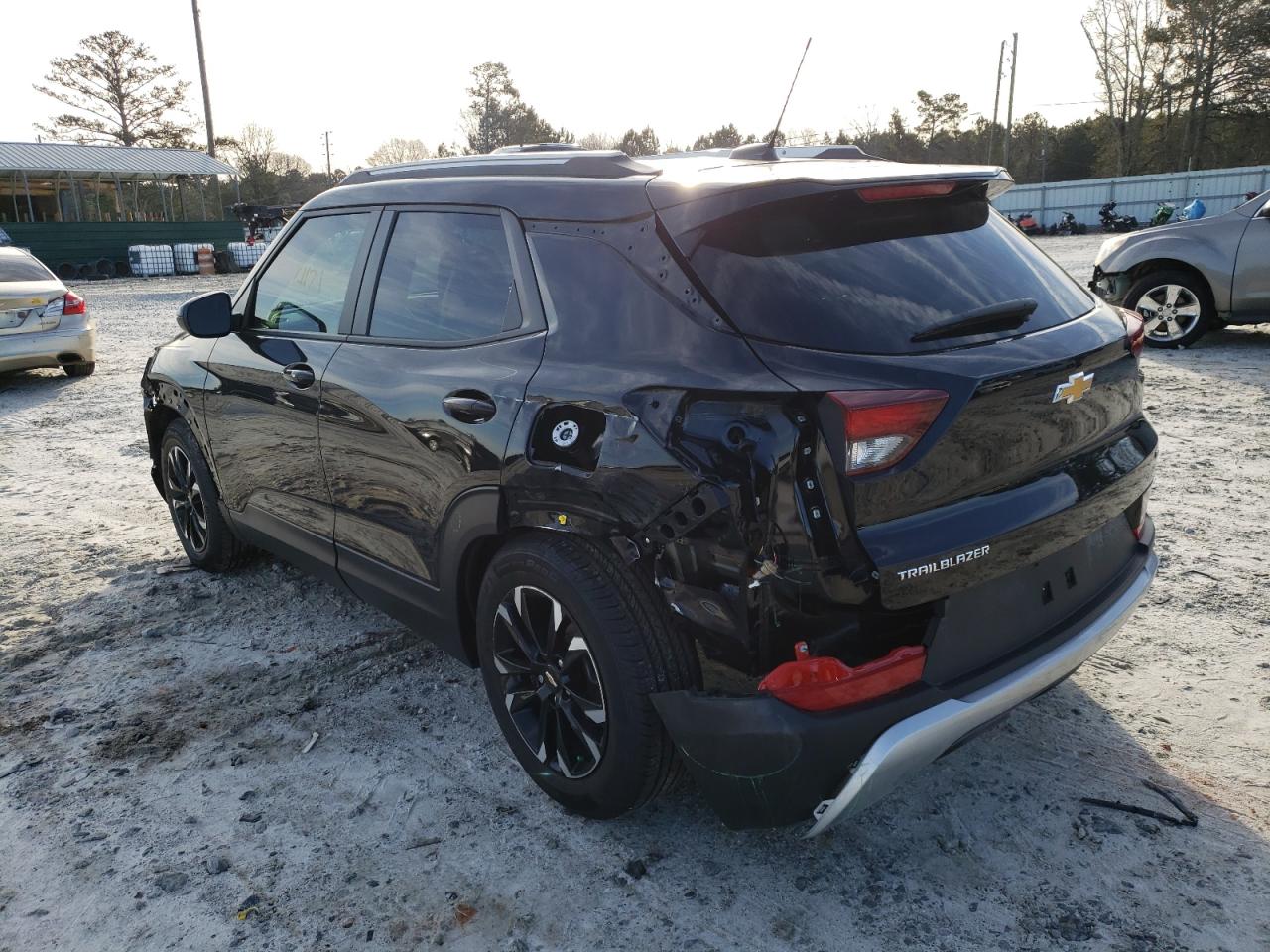 Photo 3 from auction – 2022 CHEVROLET TRAILBLAZE with VIN KL79MPSL2NB027379