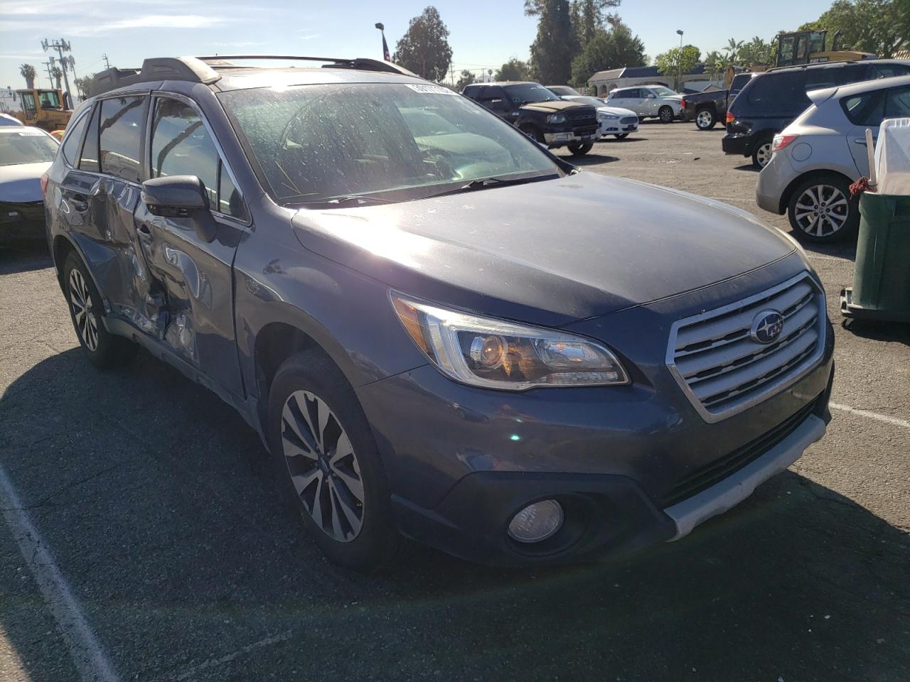 SUBARU OUTBACK 2. 2017 with VIN 4S4BSAKC8H3216524 - Photo from auction