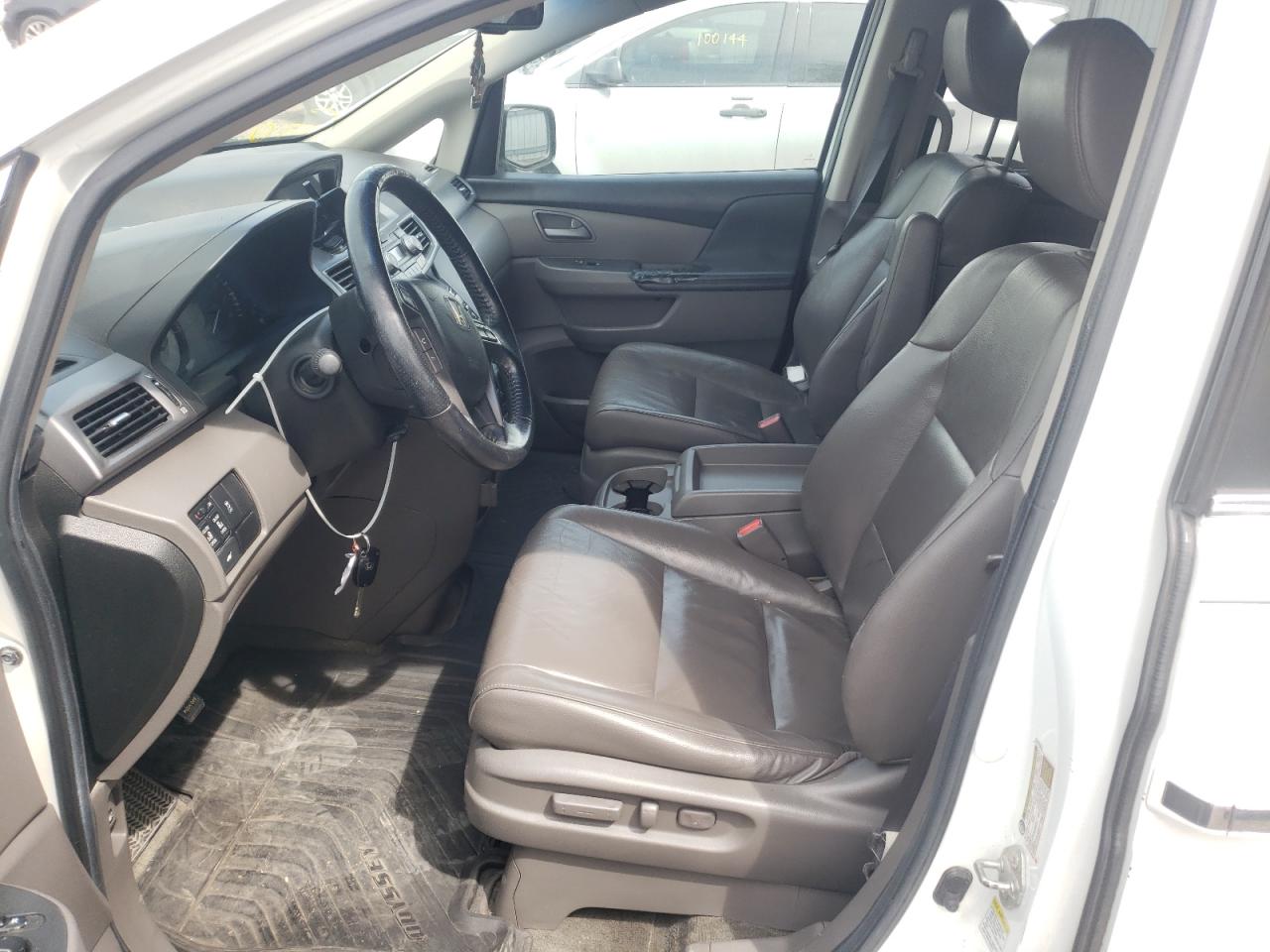 Photo 5 from auction – 2011 HONDA ODYSSEY EX with VIN 5FNRL5H67BB095293