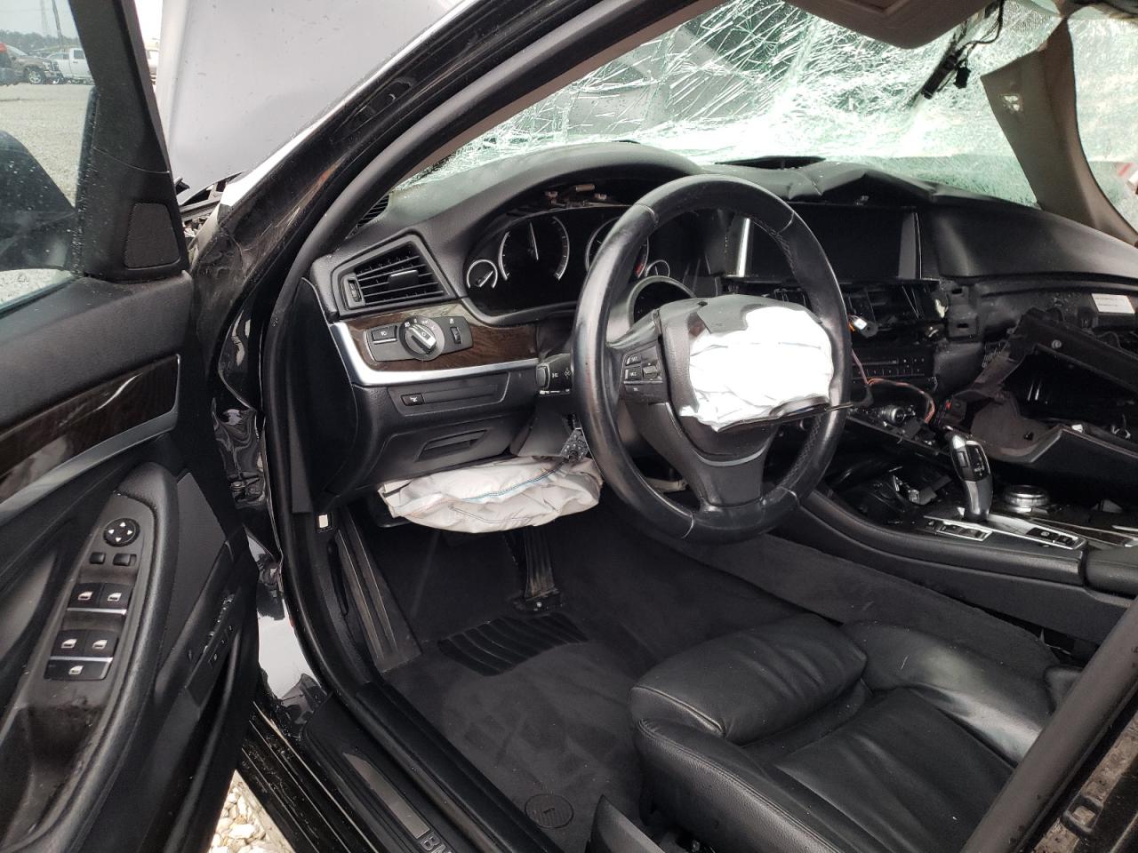 Photo 9 from auction – 2015 BMW 528 I with VIN WBA5A5C55FD516411