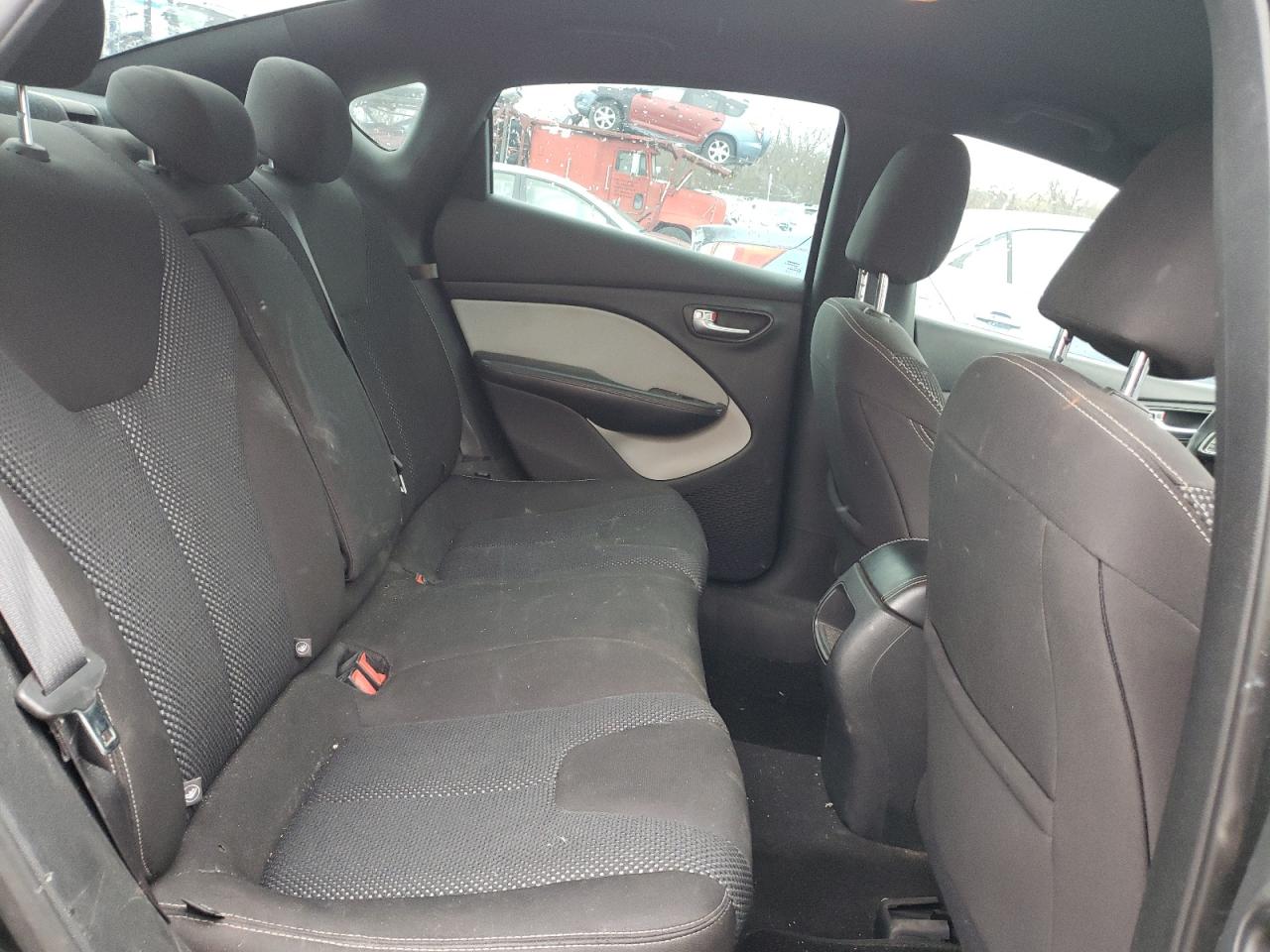 Photo 6 from auction – 2015 DODGE DART SXT with VIN 1C3CDFBB9FD414645