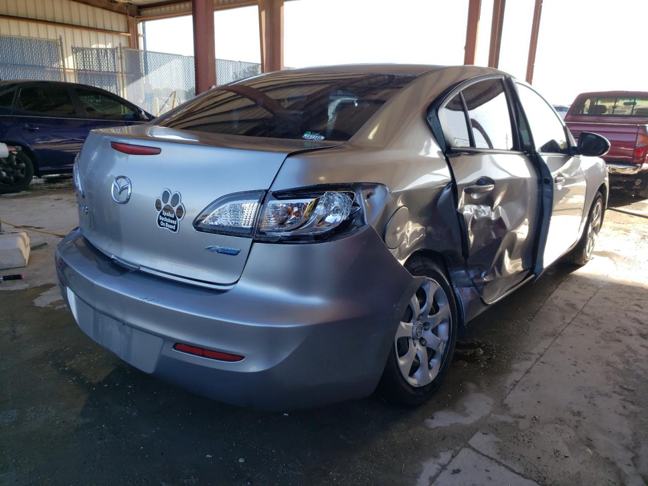 Photo 4 from auction – 2013 MAZDA 3 I with VIN JM1BL1U74D1822913