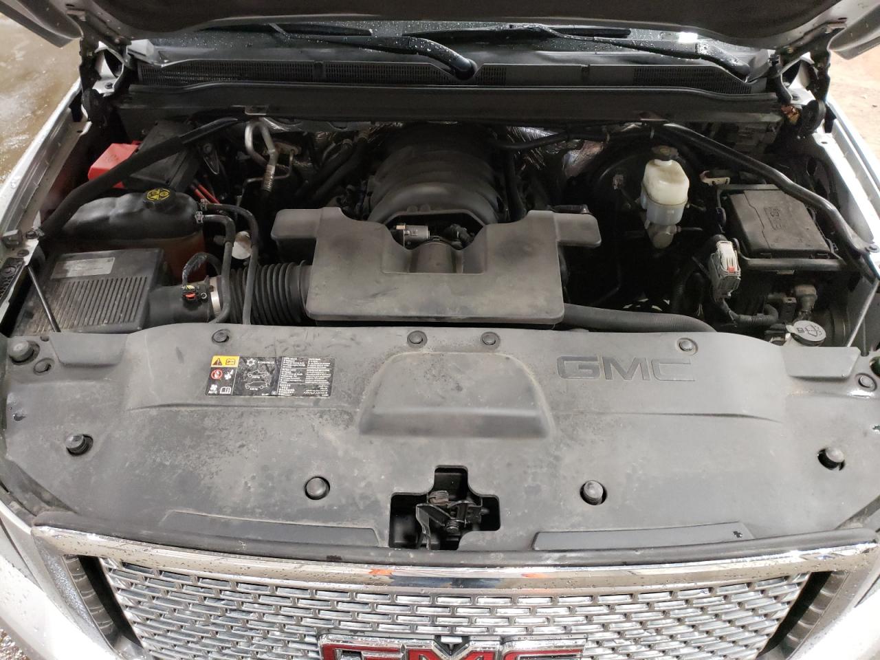 Photo 7 from auction – 2015 GMC YUKON DENA with VIN 1GKS2CKJ4FR640134