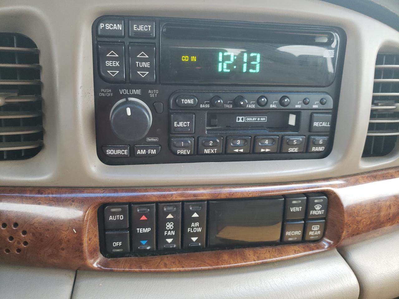Photo 9 from auction – 2000 BUICK LESABRE LI with VIN 1G4HR54K8YU356066